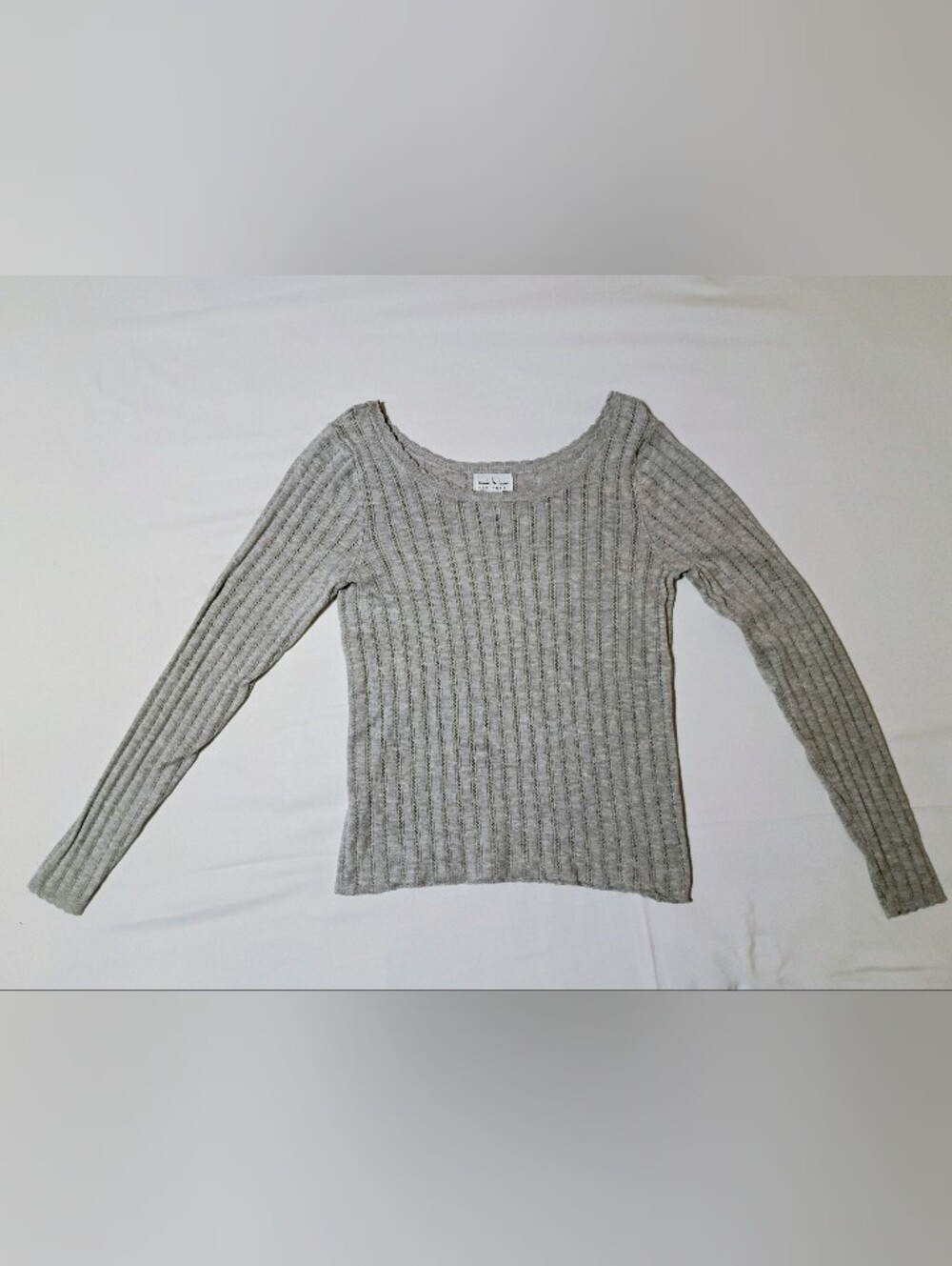 Nicole Miller XS Cable Knit Sweater light gray